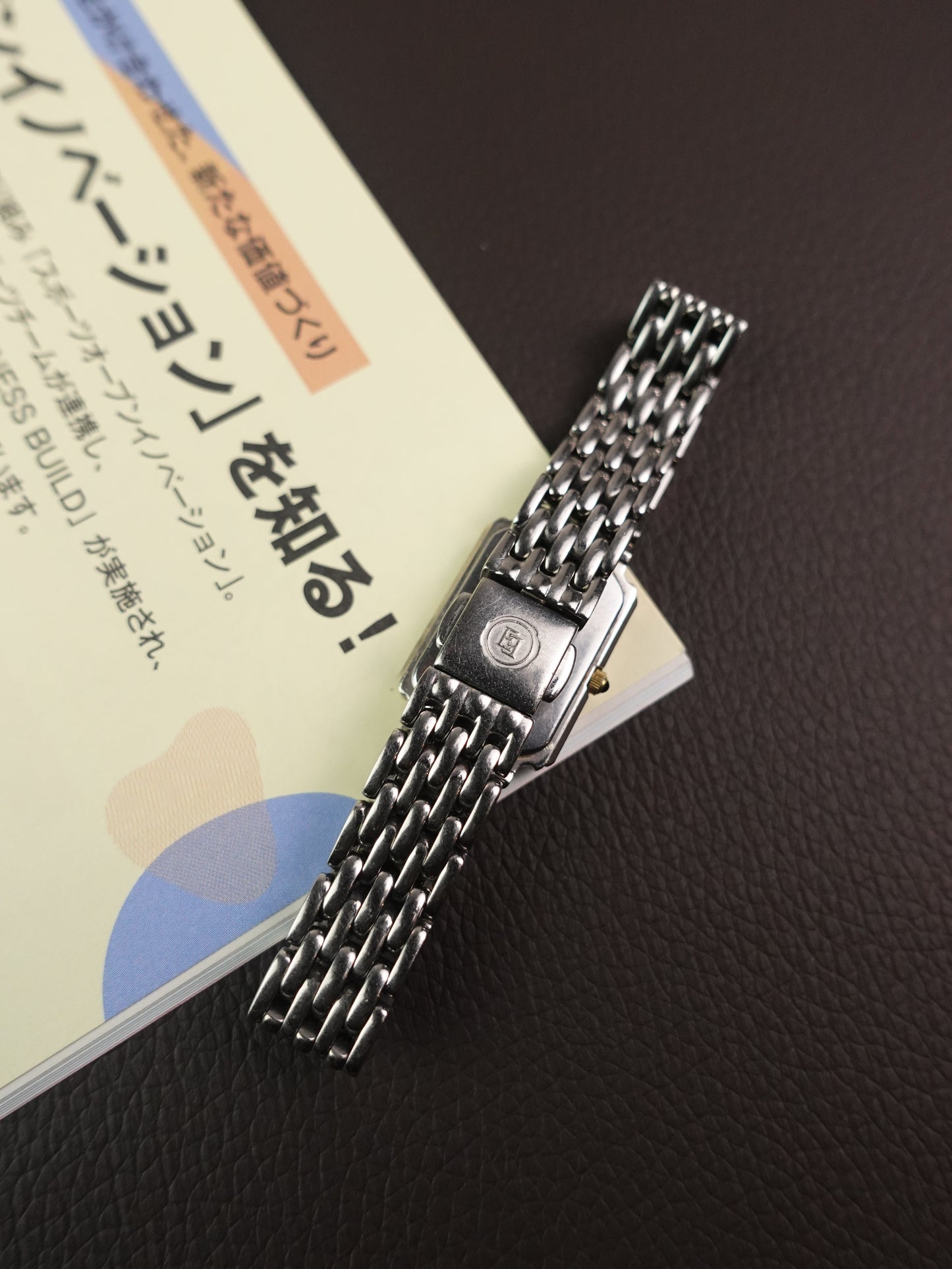 Citizen EXCEED Ladies 5422-T006612 with bezel Gems