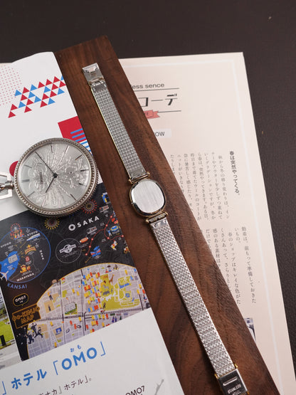 Ladies Ladies Omega "ellipse with T-lugs design & Original Omega bracelet