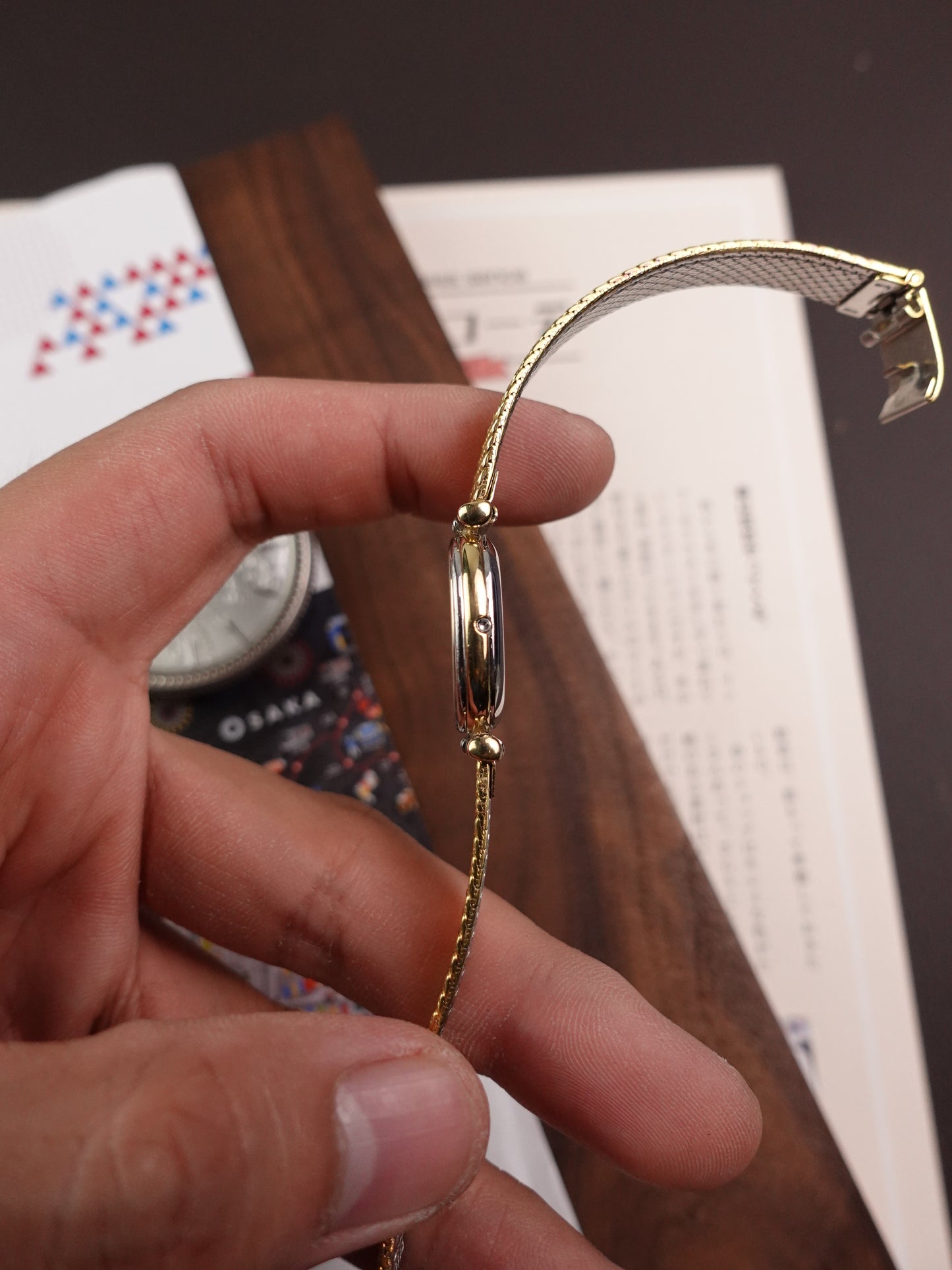 Ladies Ladies Omega "ellipse with T-lugs design & Original Omega bracelet