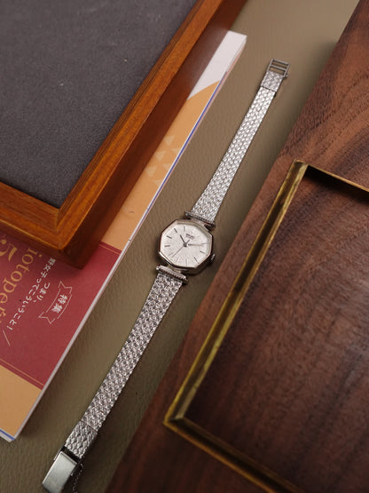 Ladies Seiko Quartz Octa with Cut-to-size rope textured bracelet