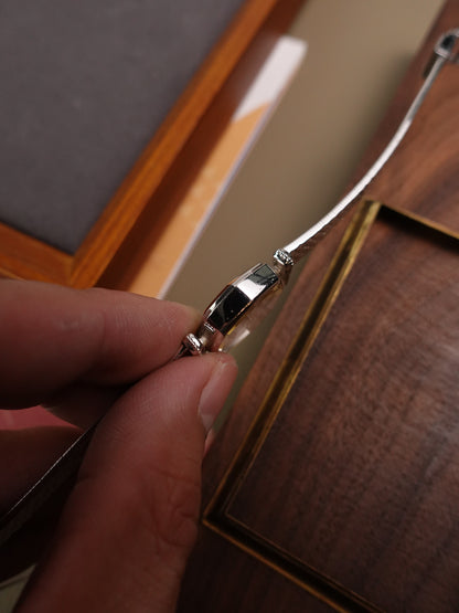 Ladies Seiko Quartz Octa with Cut-to-size rope textured bracelet