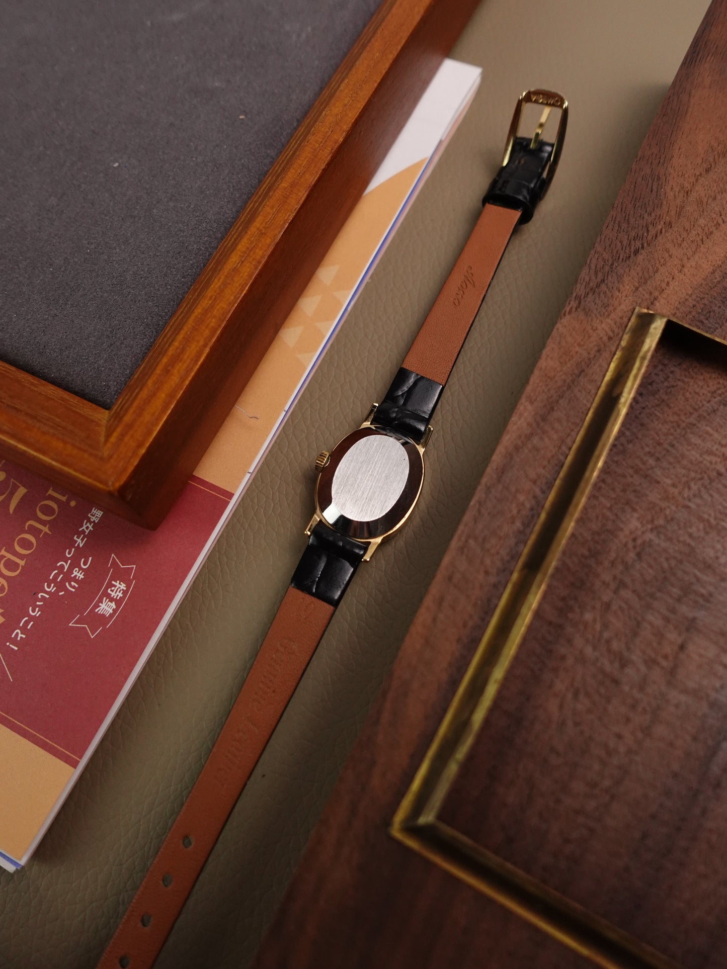 Ladies' Omega De-ville Oval in Manual winding ref 511.0553 Cal.1100