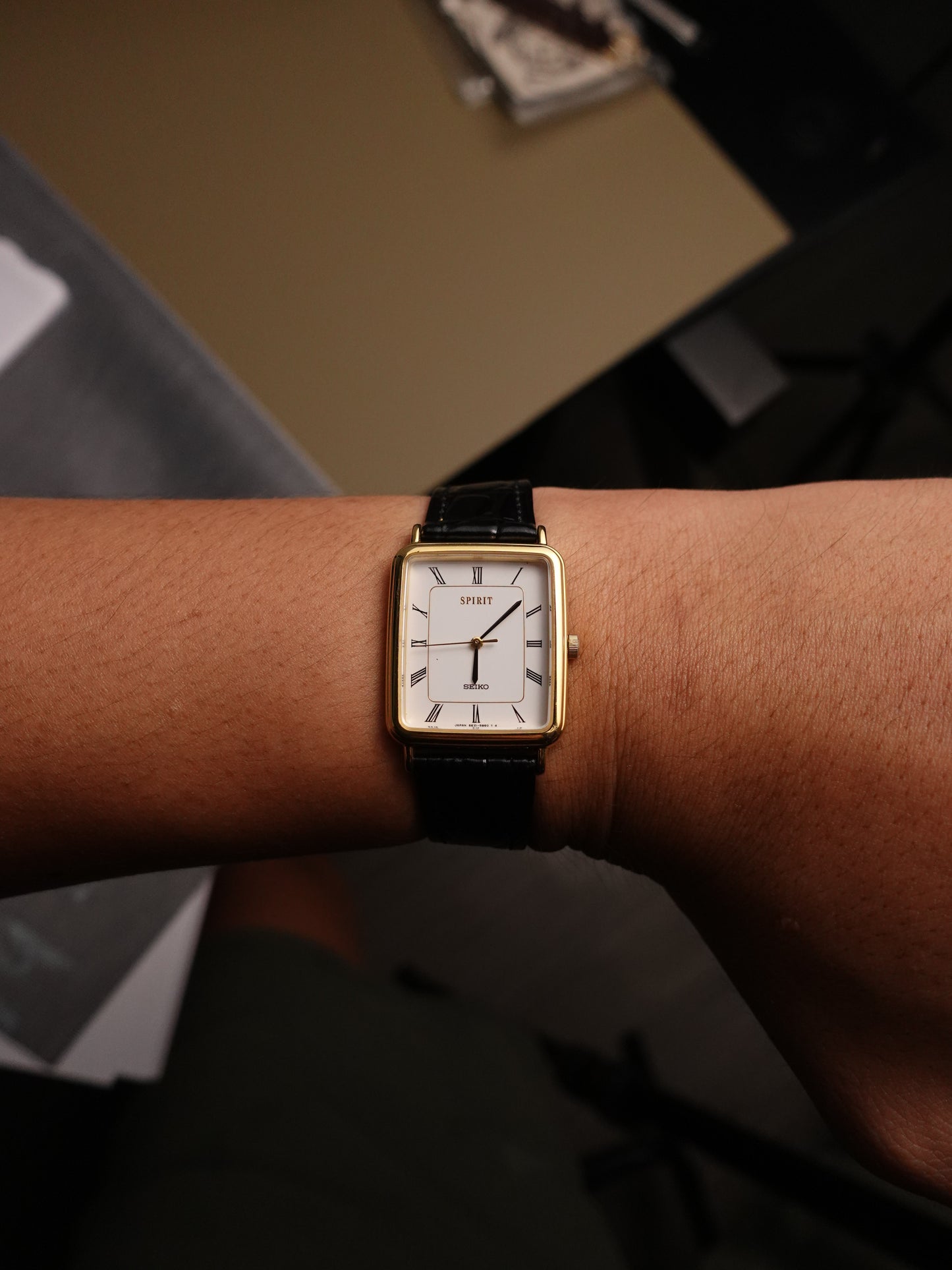 Seiko Spirit Tank Roman Numeral with Commemorative caseback 5E21-5B50