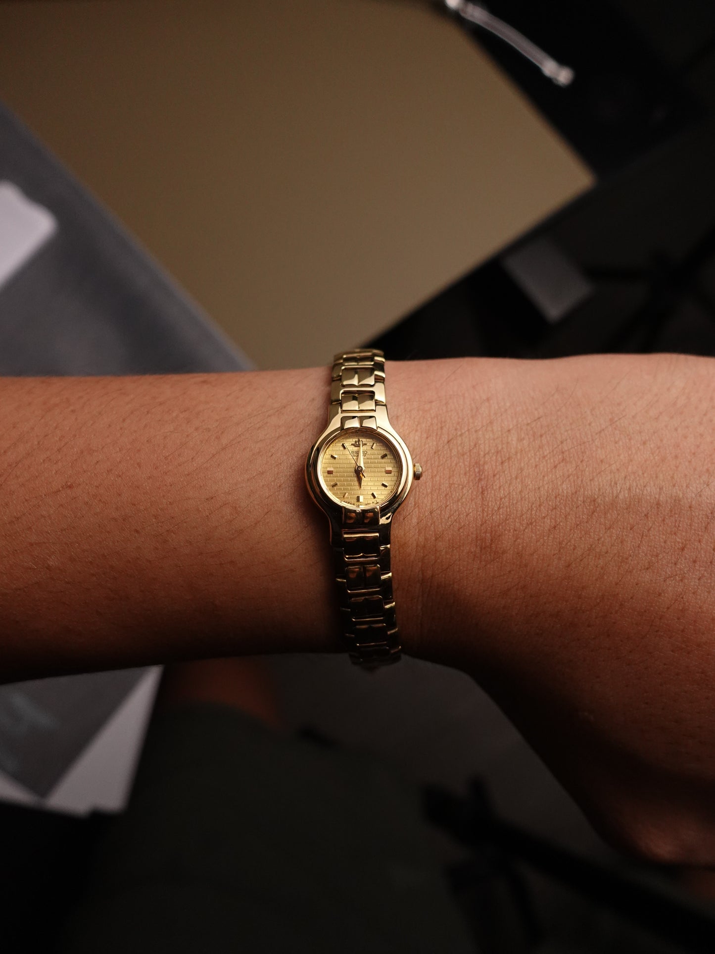 Ladies' Seiko Galaxy Brick Wall Dial bracelet