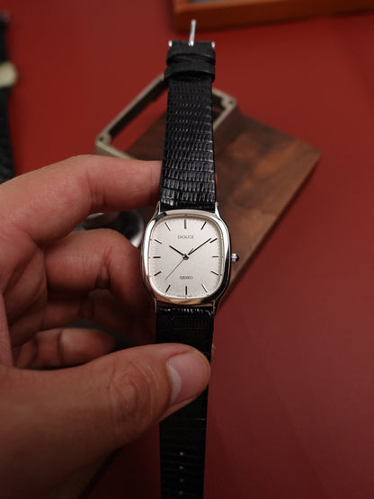 Seiko Dolce “oblong” 5E31-5B40 circa. 1990s