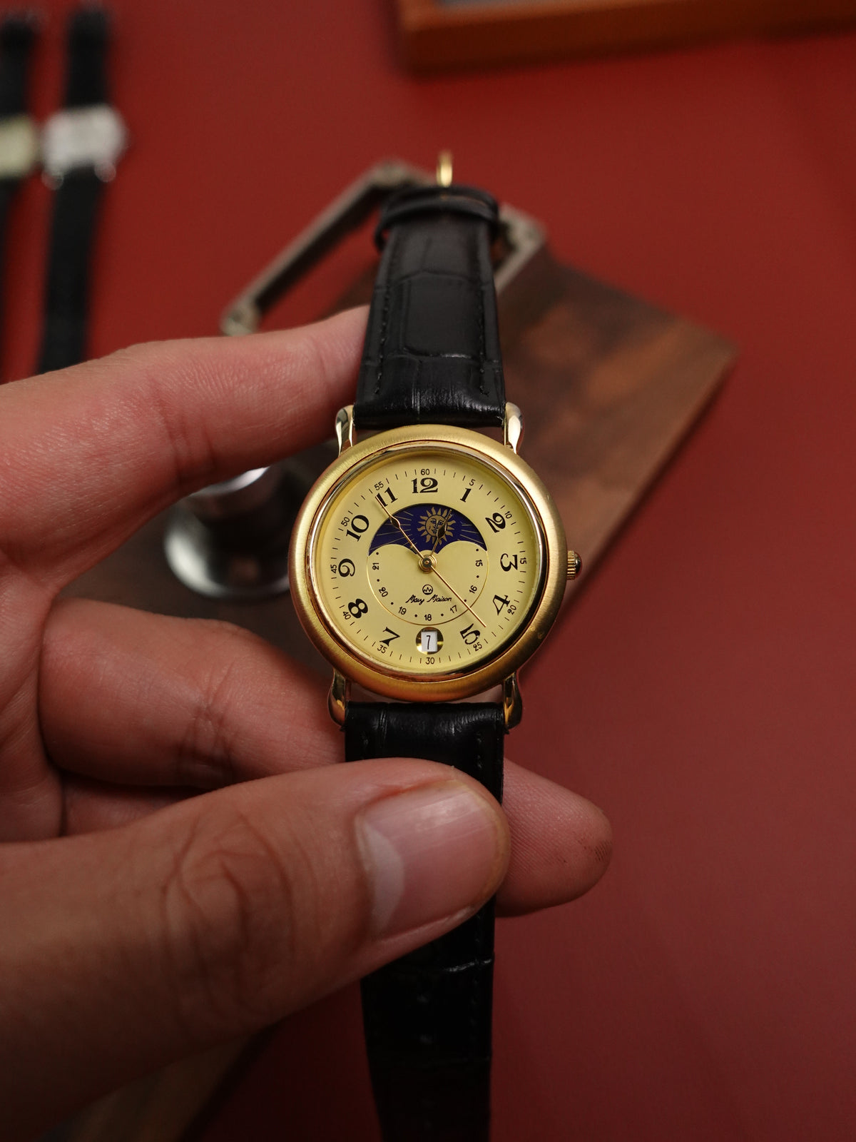 Japanese Quartz Mary Maison Moonphase