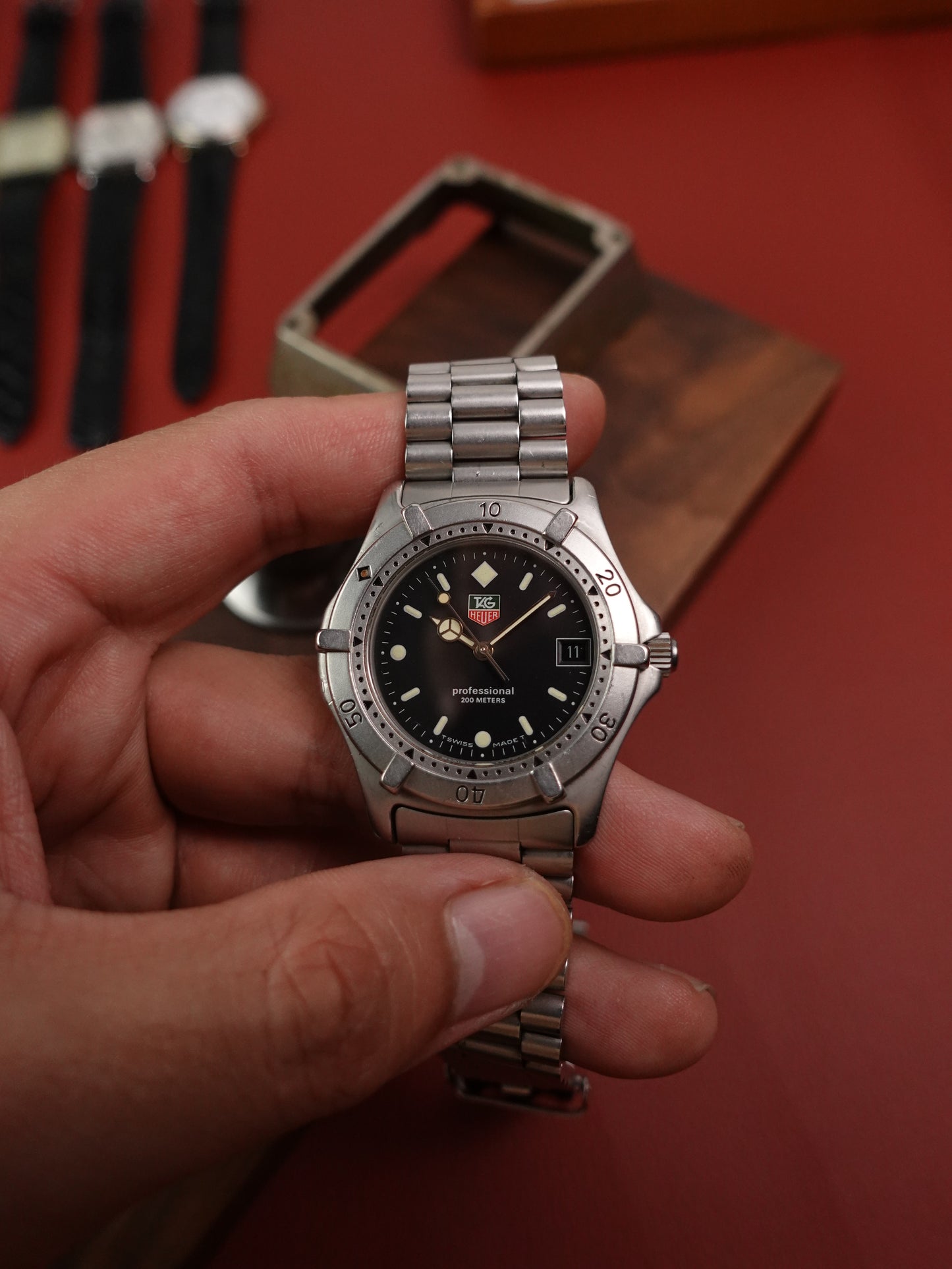 Men's Tag Heuer 2000 Professional dive watch