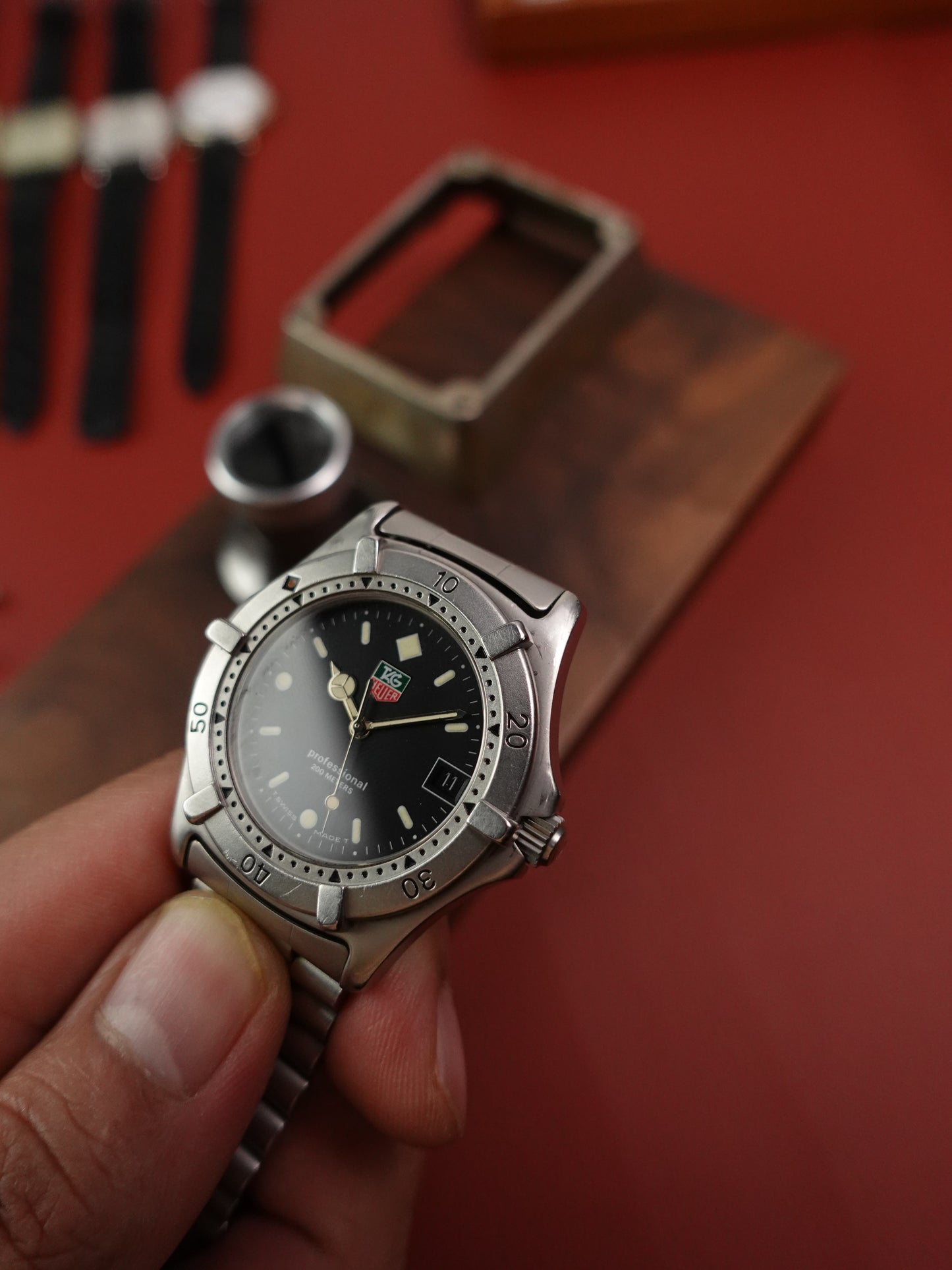 Men's Tag Heuer 2000 Professional dive watch