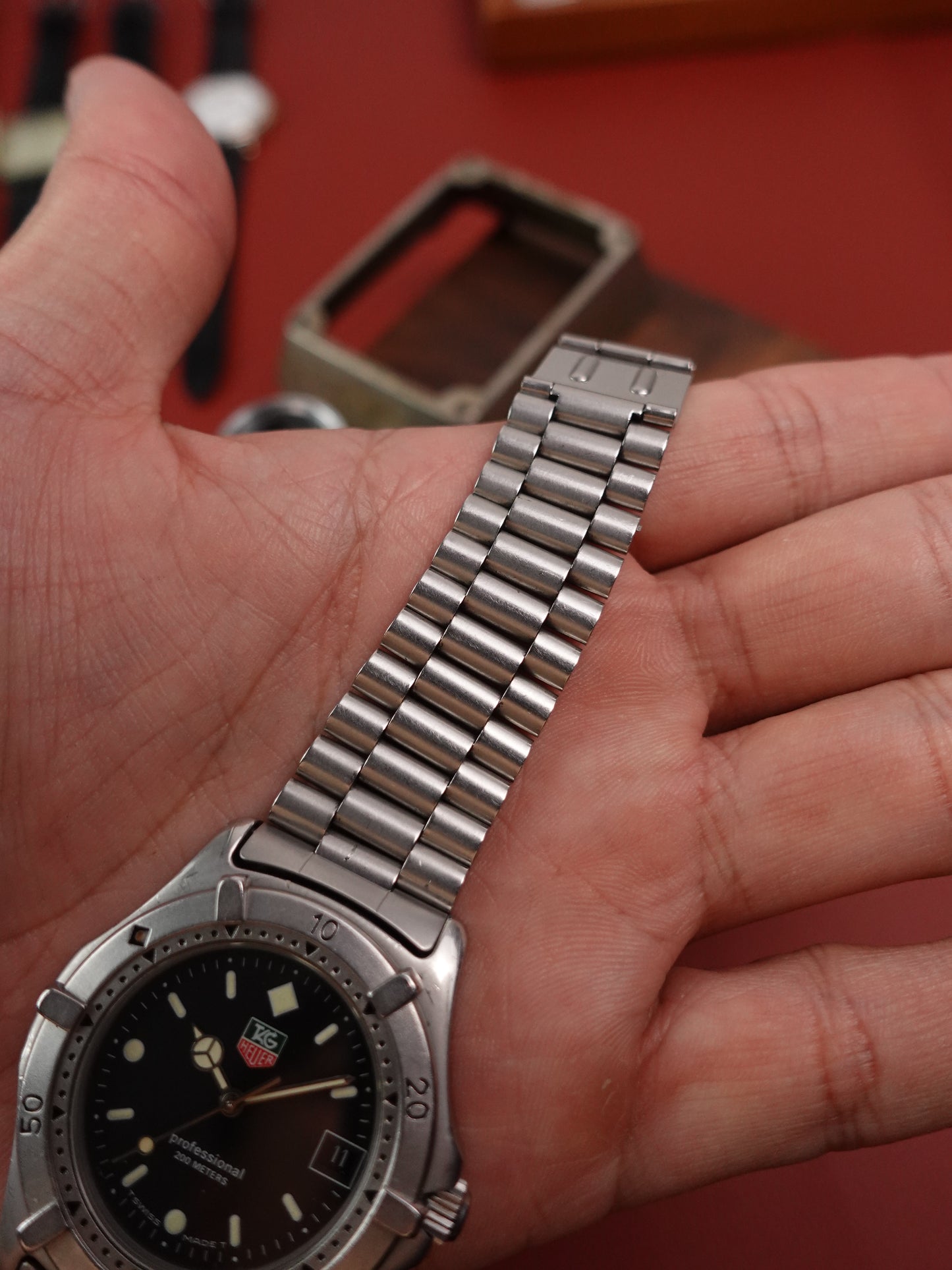 Men's Tag Heuer 2000 Professional dive watch