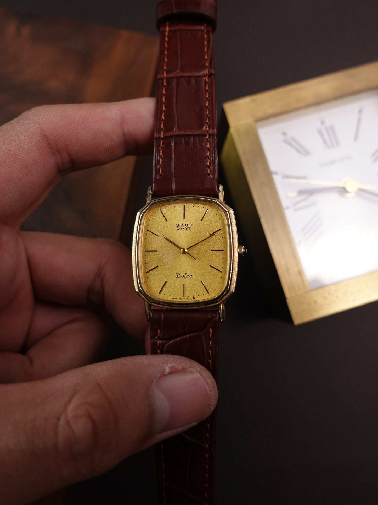 1982 Seiko Dolce oblong elipse 9521-5120