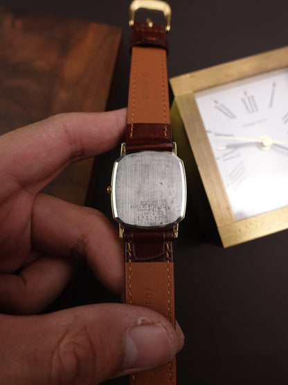 1982 Seiko Dolce oblong elipse 9521-5120