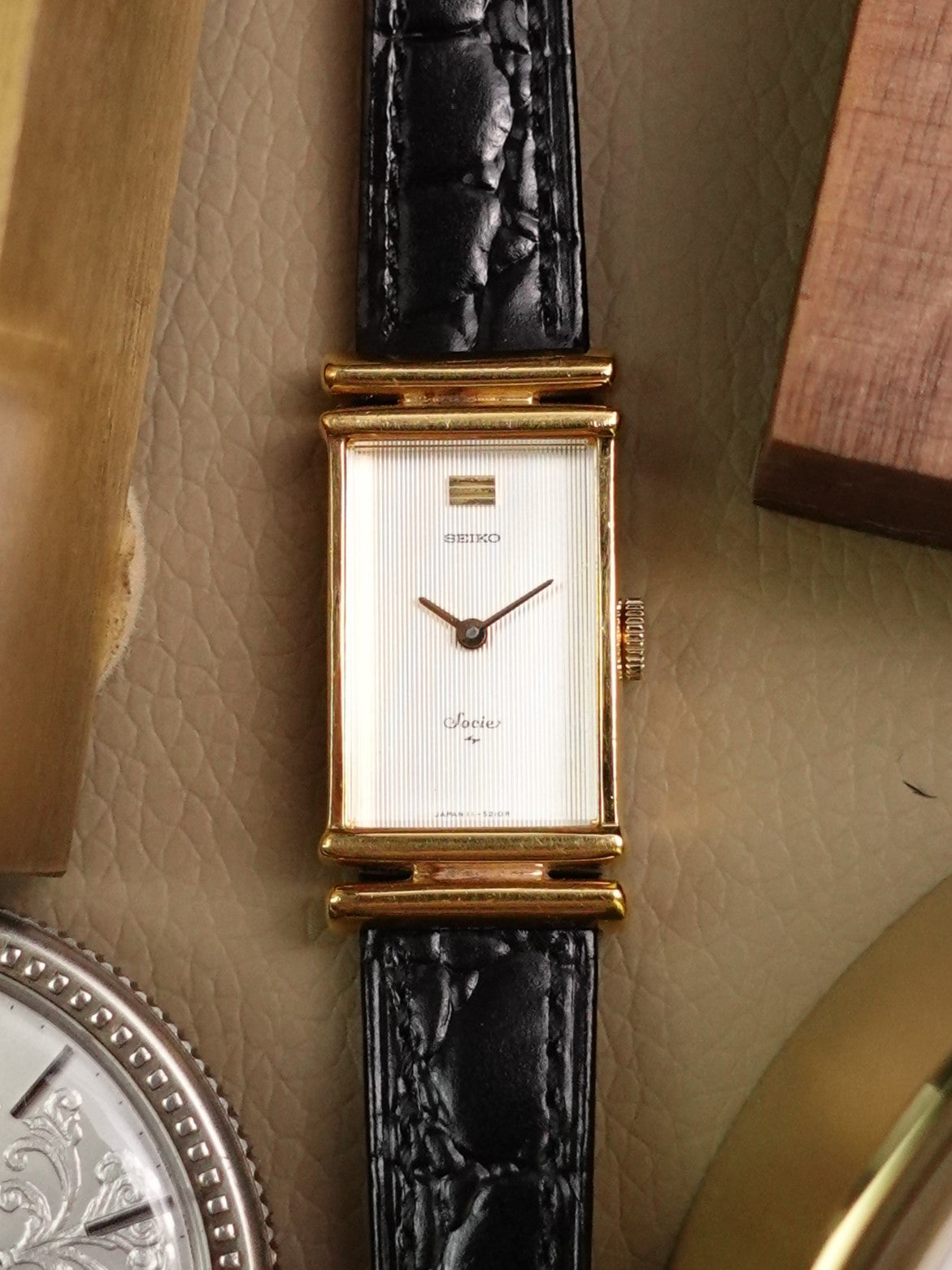 Seiko Socie Art-deco Case Manua winding movement 11-5050