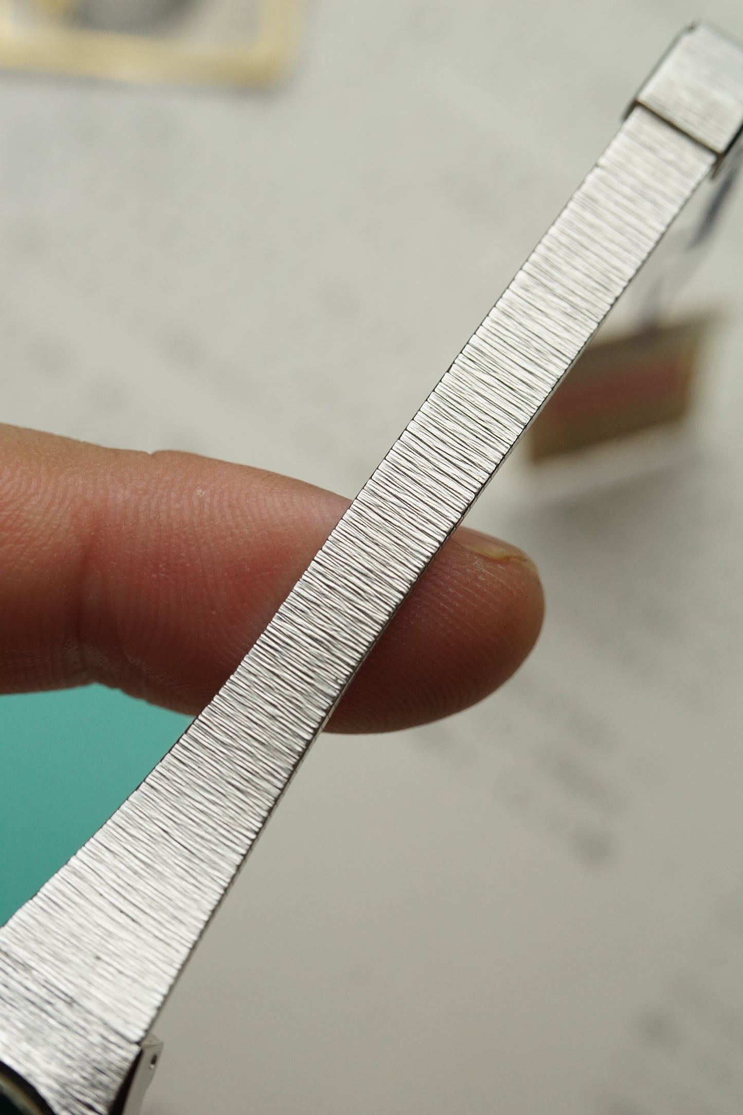 Orient Stone Dial bracelet Faceted Glass