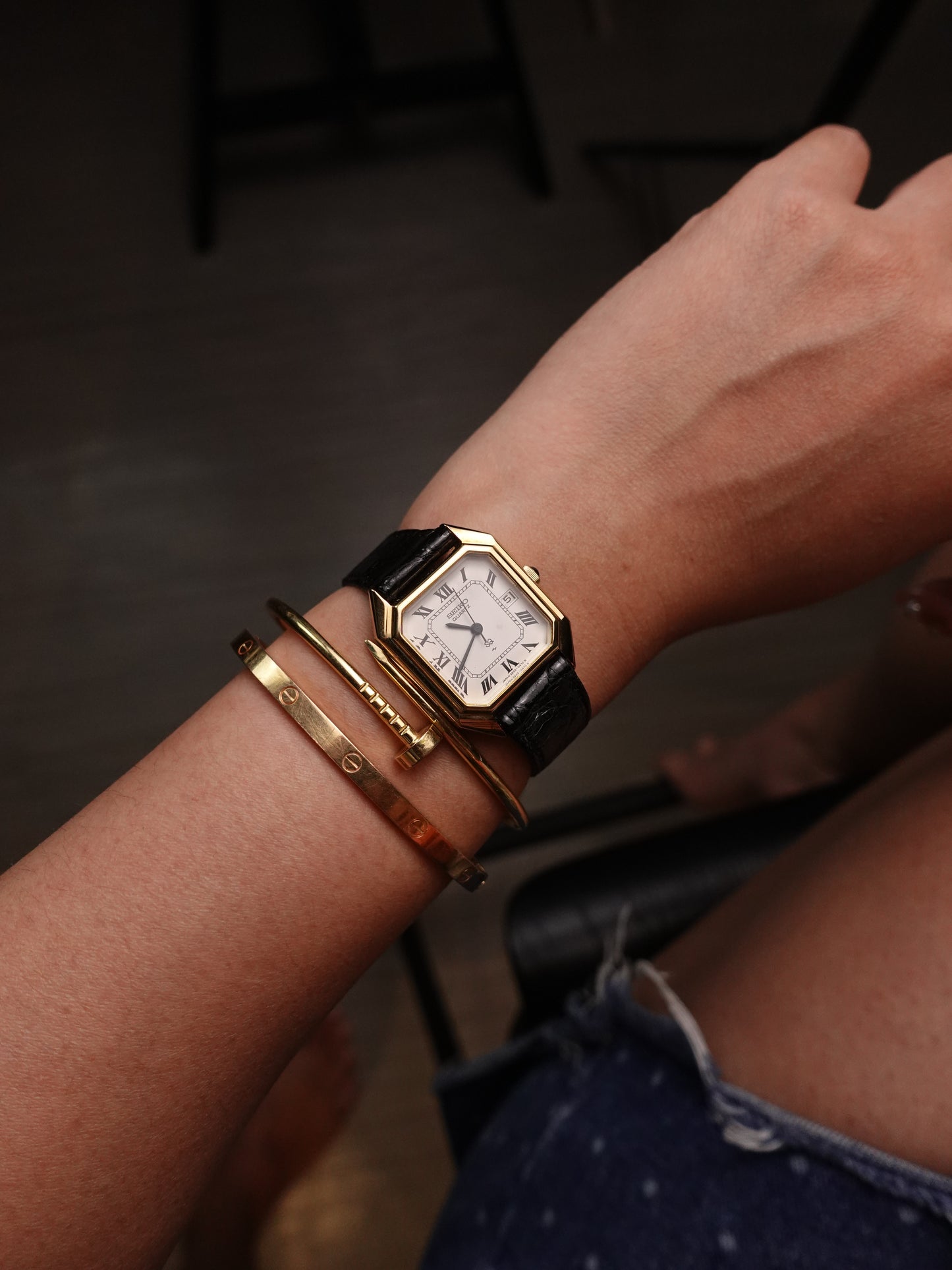 Seiko Quartz SQ 'Ceinture' 2625-5110 Circa. 1981 NOS stock