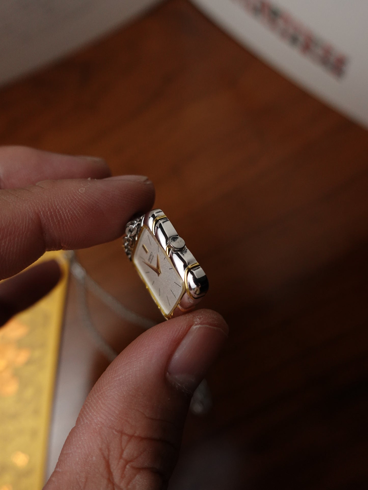 Seiko Pendent Necklace "candy' Quarts 2C20-5480 Circa. 1986