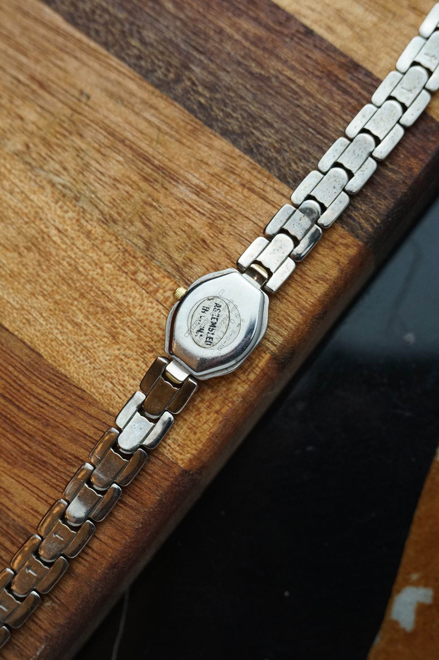 80s Citizen 2 tone bracelet with icyflake dial