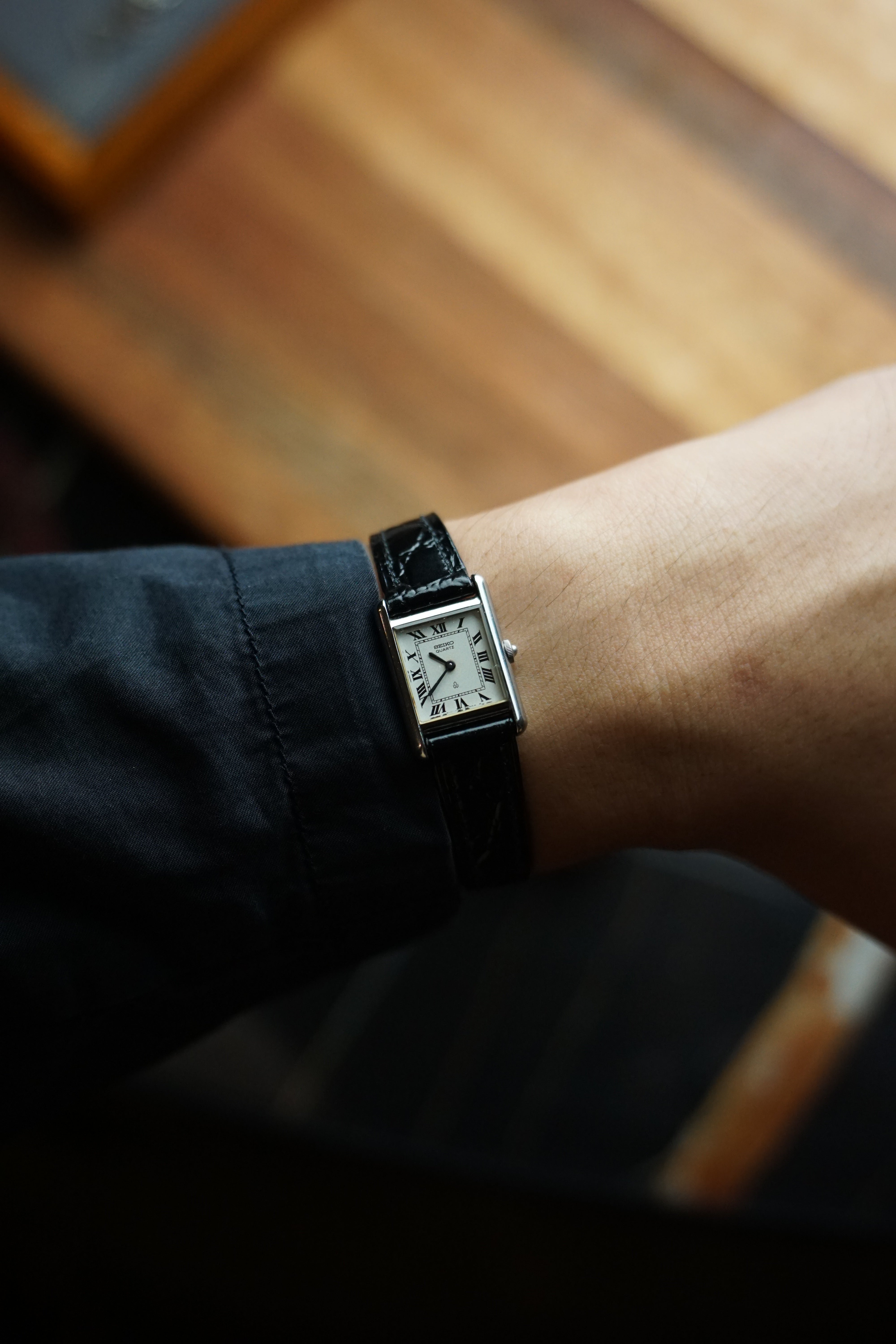 late 70s Seiko Tank Quartz Ladies – My First Vintage
