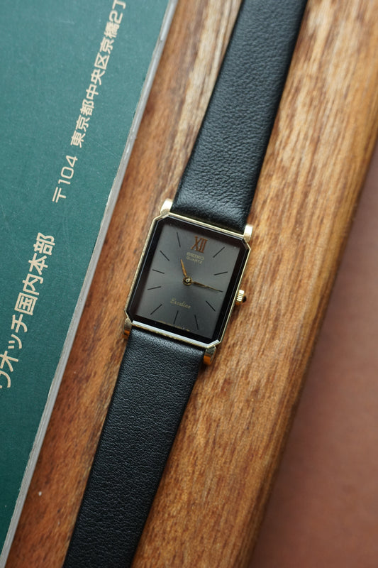 Ladies Seiko Exceline tank black dial