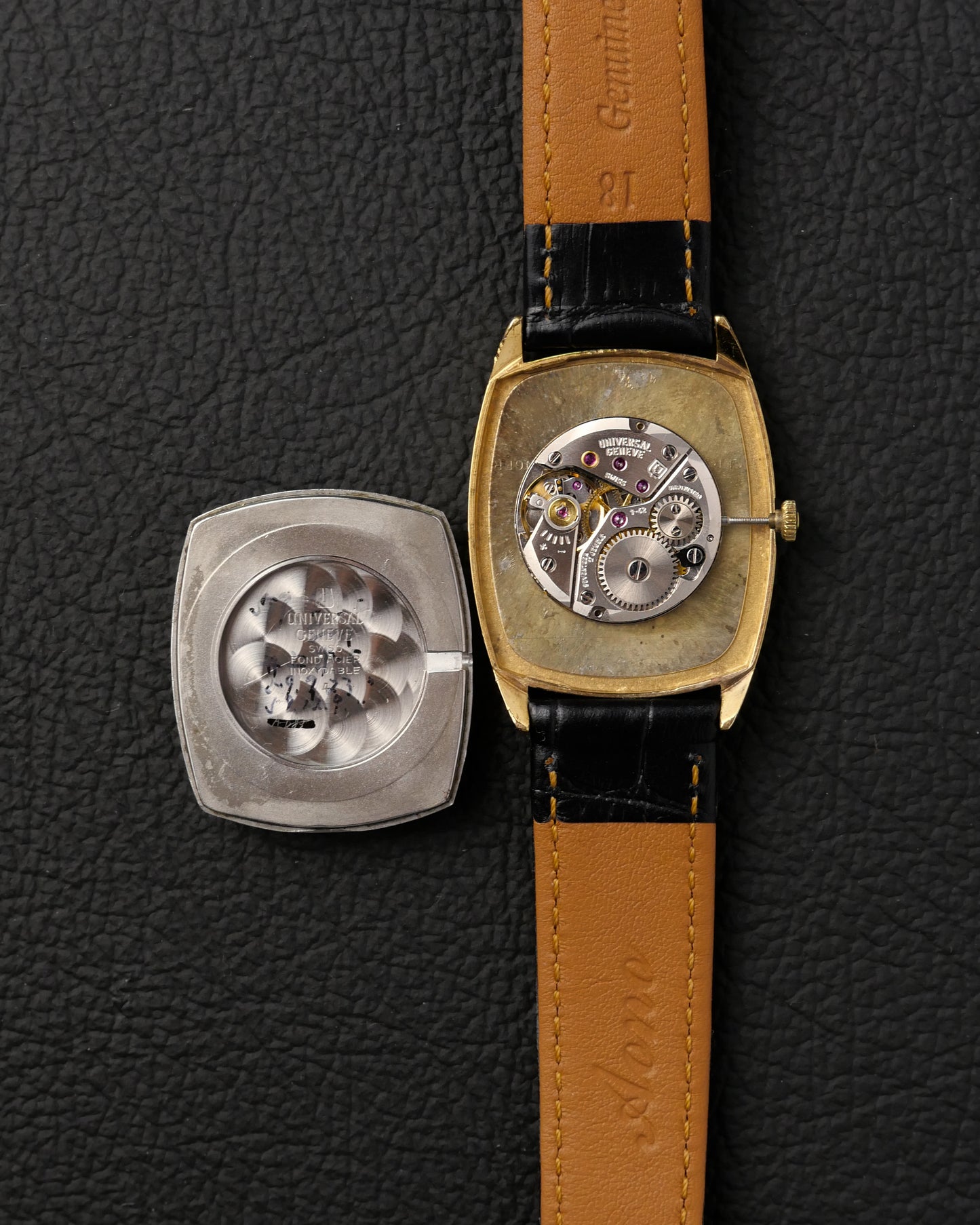 Universal Genève “Tonneau” Ref. 542137 (Circa 1970s)