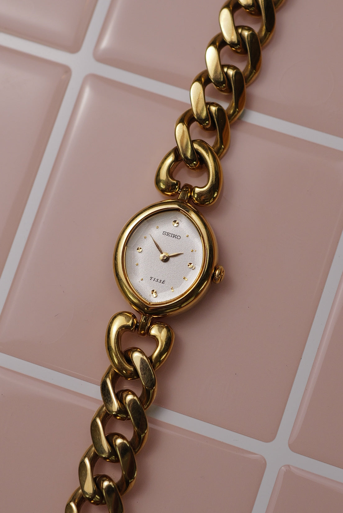 Seiko Tisse "Cuban Chain" Integrated Chain with Faceted Glass Circa.1994