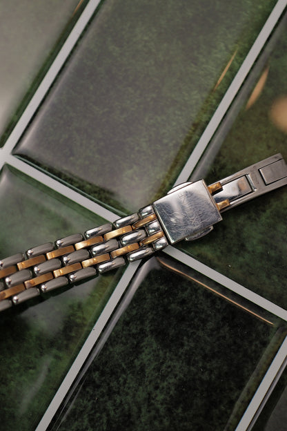 Seiko Exceline Oval with mother of pearl dial and bezel diamonds Circa. 1994 Full set