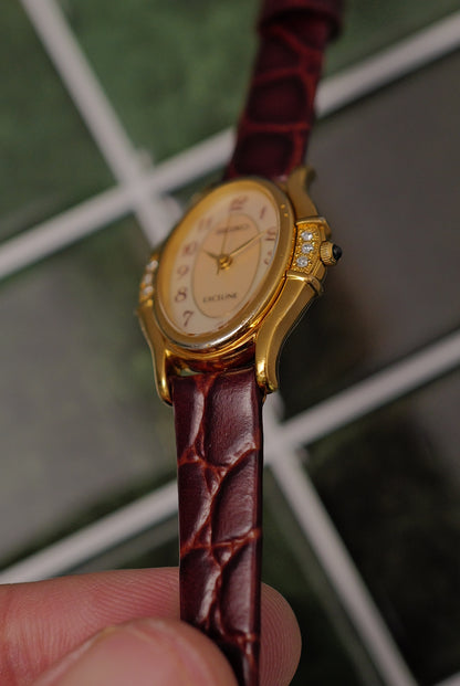 Seiko Exceline Art Deco Diamond Case with Pink Mother of Pearl Dial