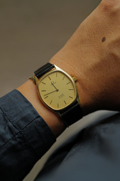 Omega De Ville “Tonneau” Ref. 191.0074.1 (Circa 1969) with original buckle and strap