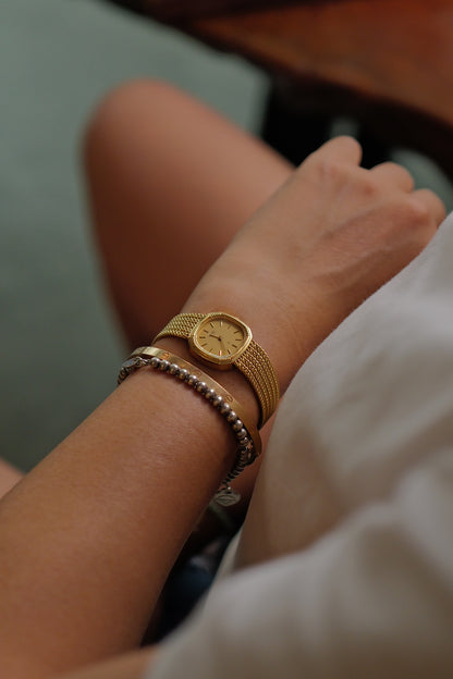 Seiko Quartz "Golden Cushion" integrated bracelet circa. 1979