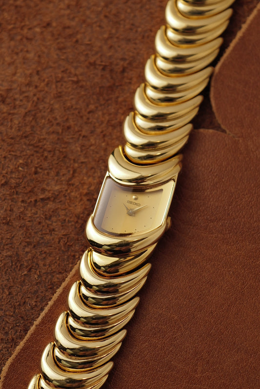 Seiko Quartz "Molten Loop" Circa.1994 (Rare Curation)