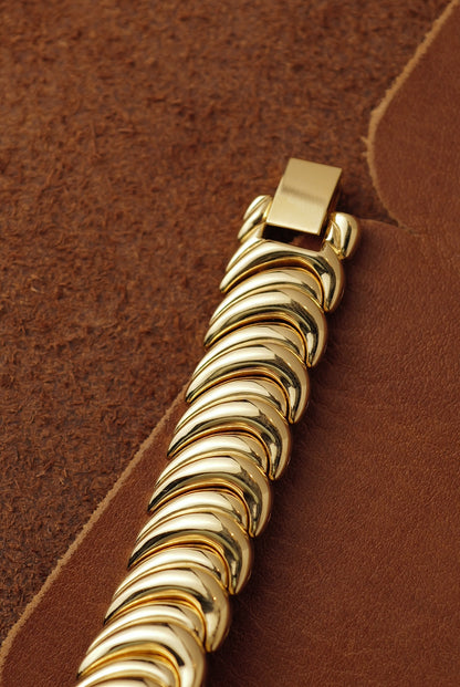 Seiko Quartz "Molten Loop" Circa.1994 (Rare Curation)