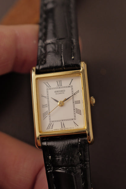 Seiko Quartz Classic Tank Circa. 1993