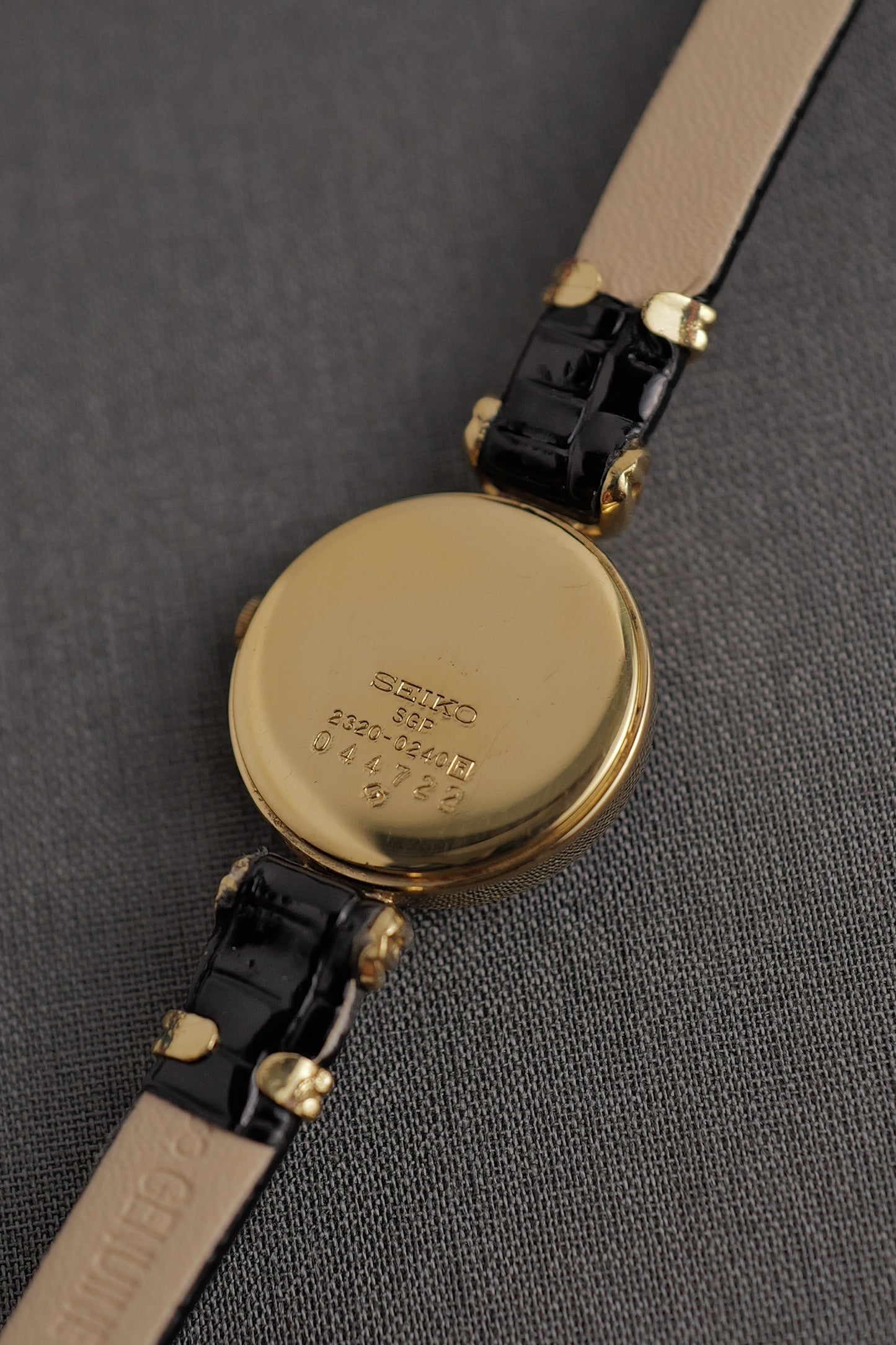 Seiko Quartz "golden bangles" Circa. 1980