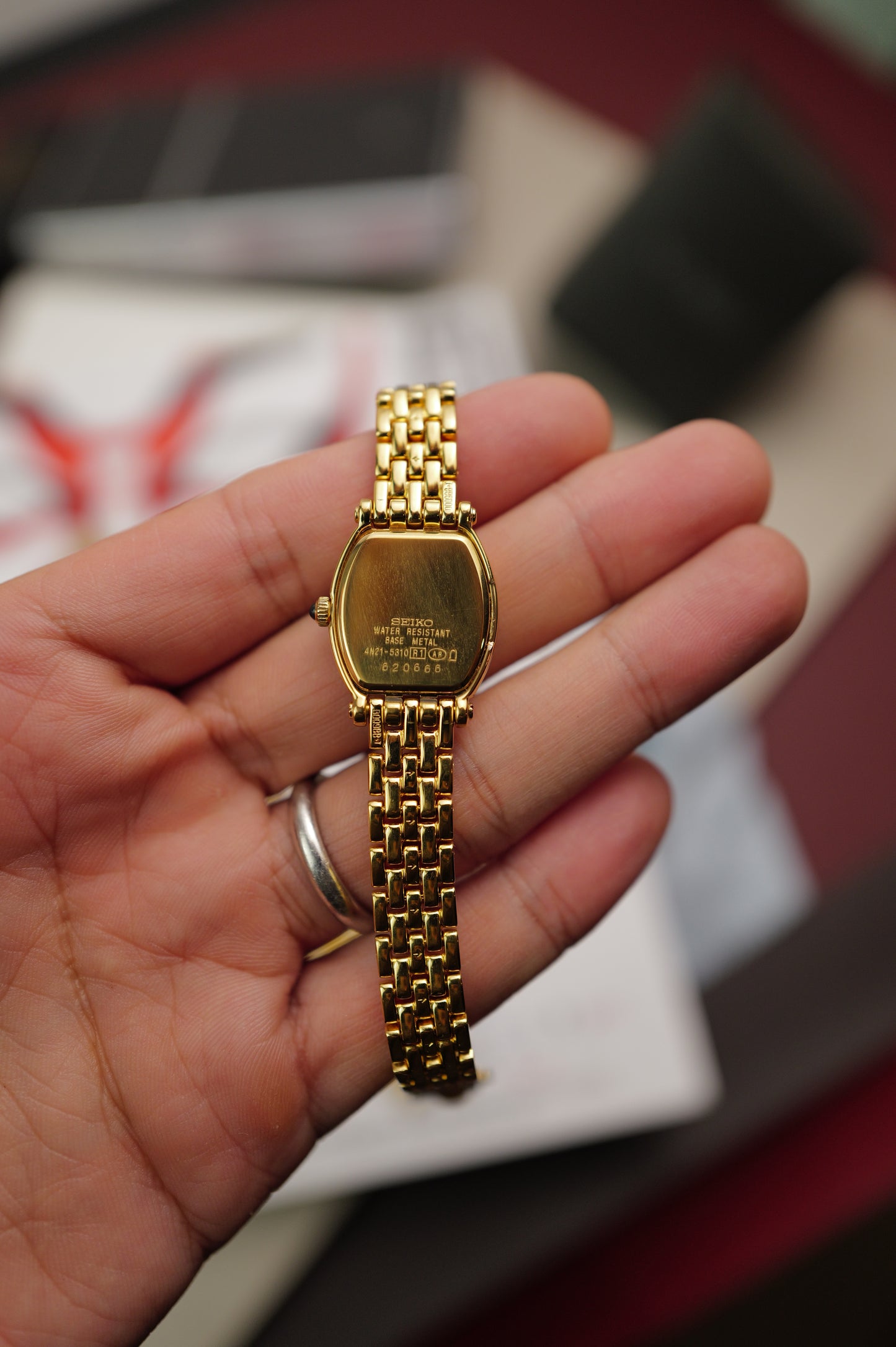 Seiko Exeline Tortue Mother of Pearl Dial with original bracelet  Circa.1996