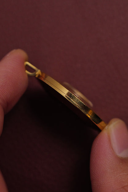 Guilloche Cased Seiko Pendent 21-7160 Manual Winding 1987 with original caseback sticer