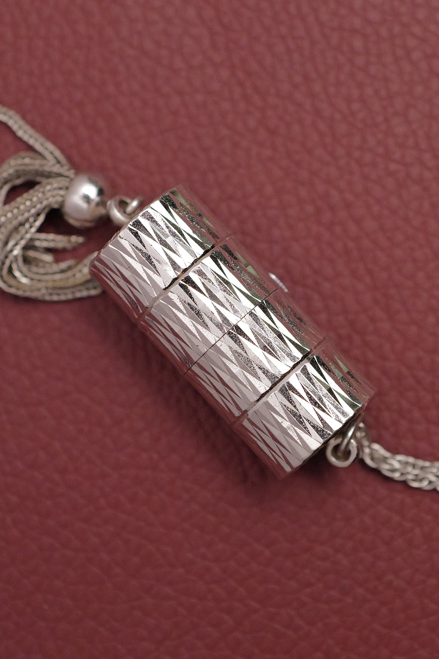 Retax Pika-boo Pendent watch manual winding circa.1970s