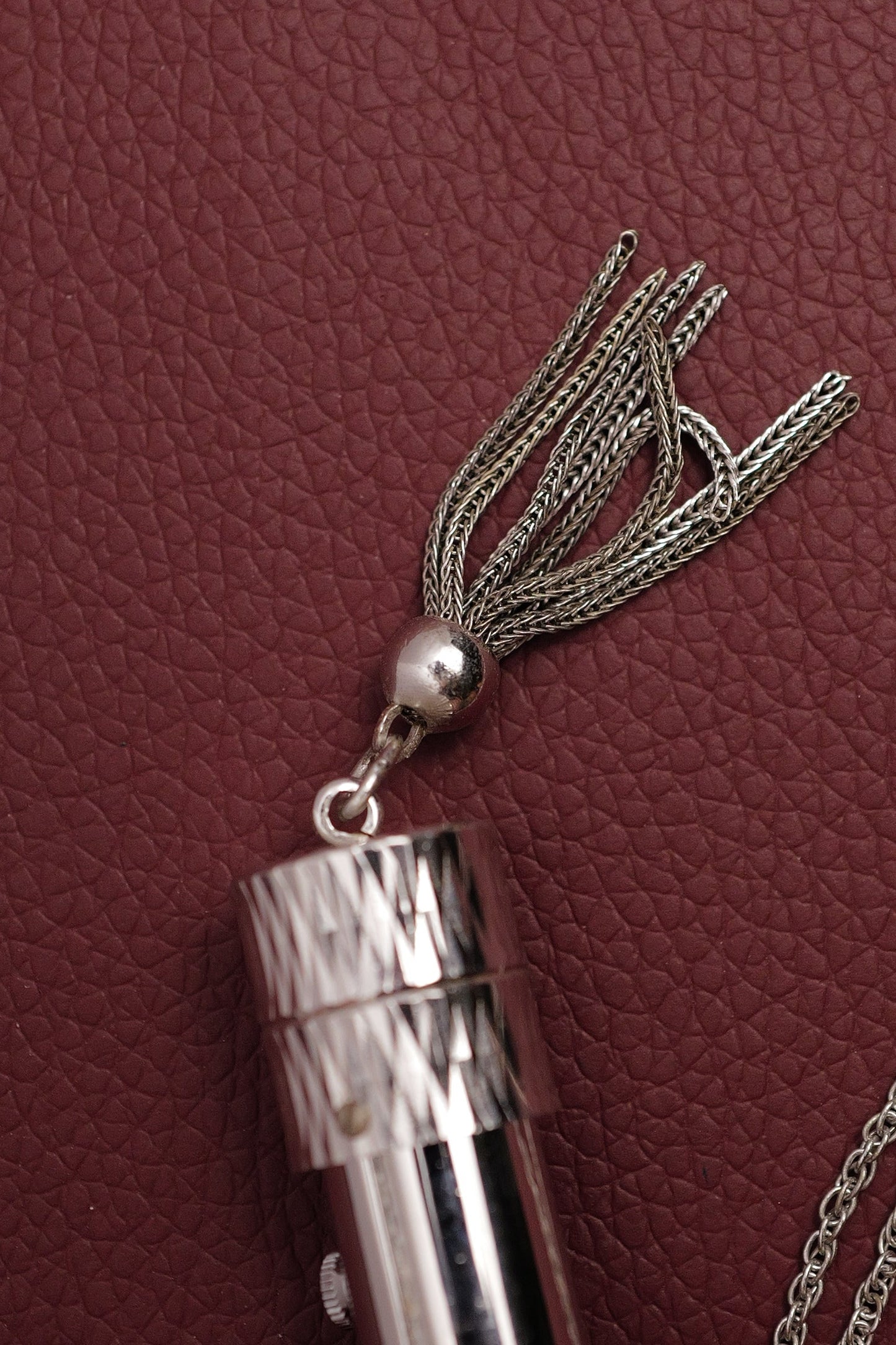 Retax Pika-boo Pendent watch manual winding circa.1970s