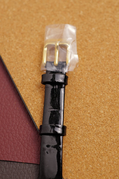 Seiko Quartz Oval with Lacquer Bezel 1421-584B