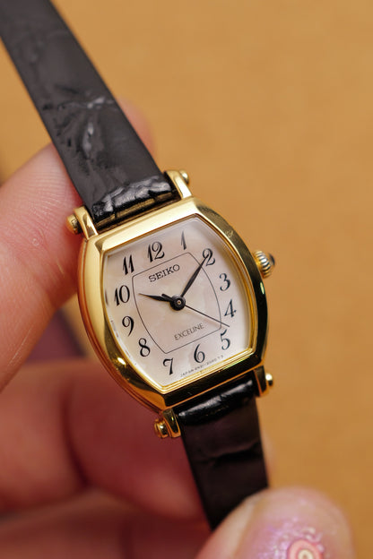 Seiko Exceline "tortue" mother of pearl dial 4N21-5270