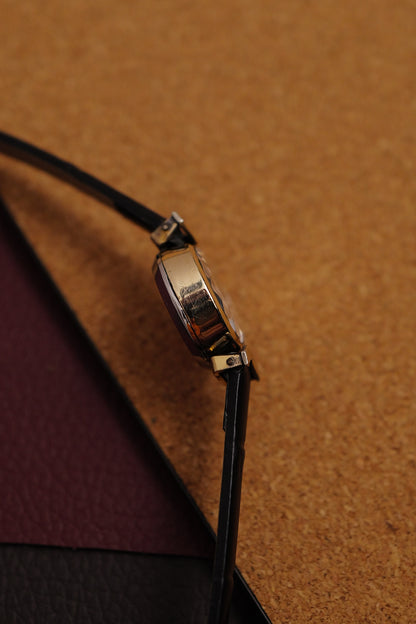 Ladies Omega Art Deco case Cal.1070 manual winding