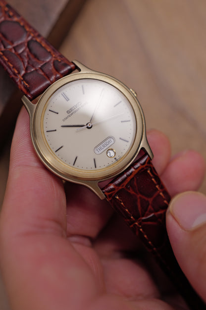 Seiko Contemporary Basic Day Date 5H23 - 6000 (champagne case)