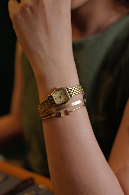 Seiko Exeline Tortue Mother of Pearl Dial with original bracelet Circa.1996