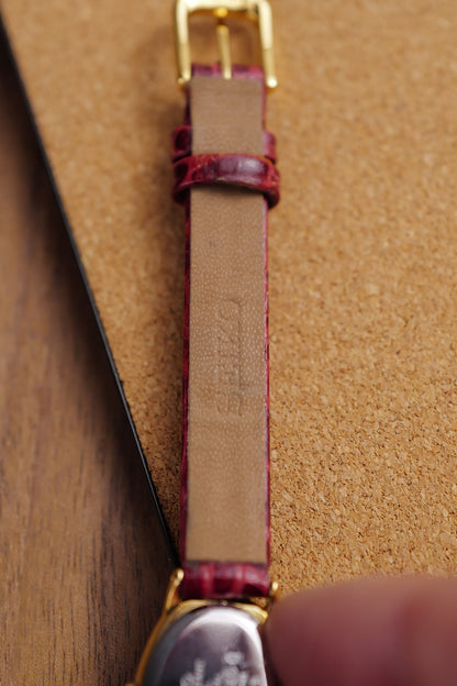 Seiko Ladies "Baignoire" Mini in Gold