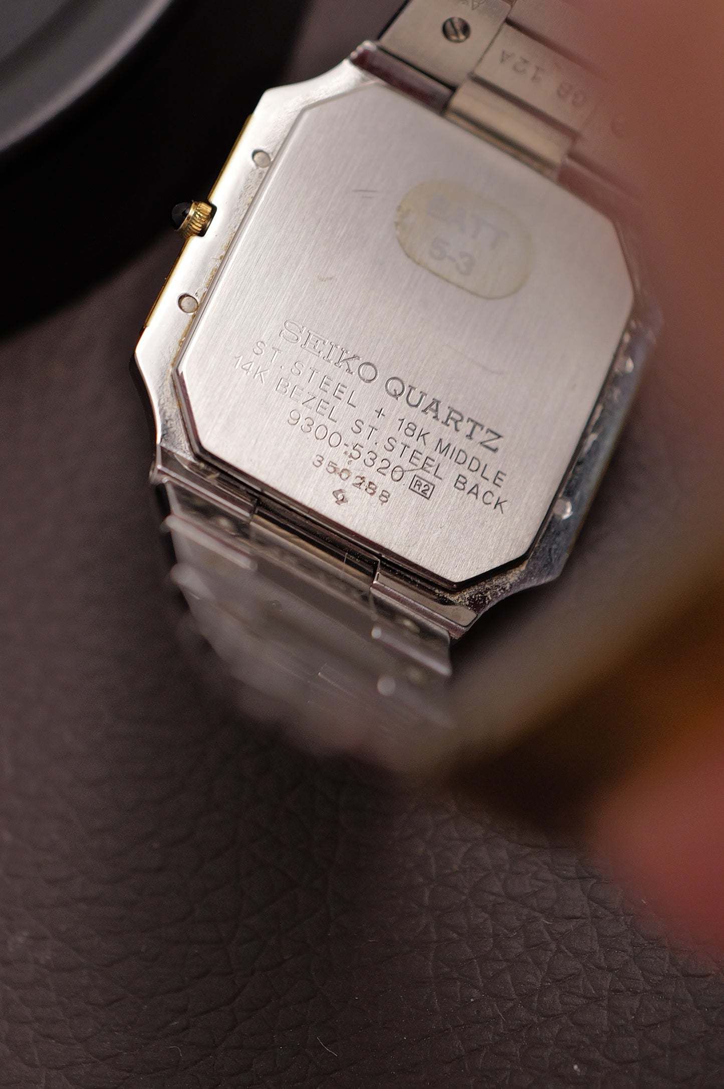Credor "santos" Ultra thin 18k solid  8420-5360