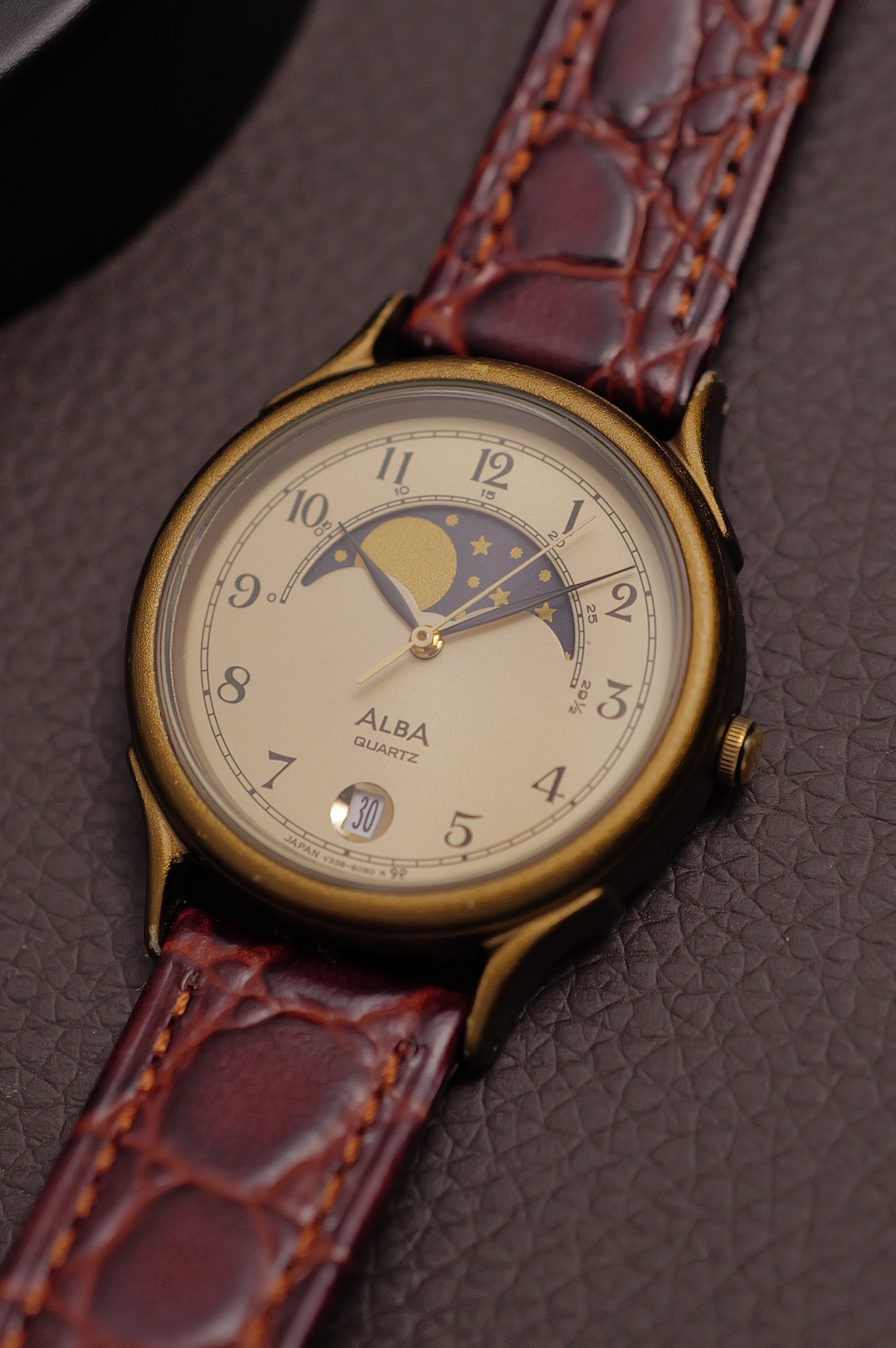 Seiko Alba Moonphase V338-6020 – My First Vintage