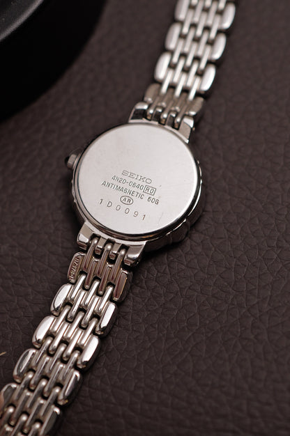 Seiko Exceline with bezel Diamonds (with original box and papers) 4N40-0640 Circa.1991