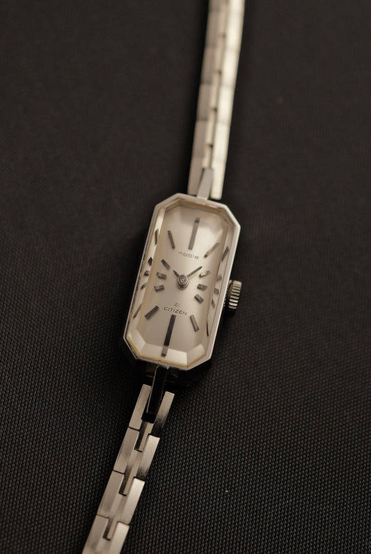 Citizen Noble "Crystal Pill" Manual winding Circa. 1980s.