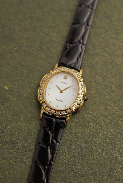 Seiko "Mother of pearl Floral" Diamonds Circa. 1990