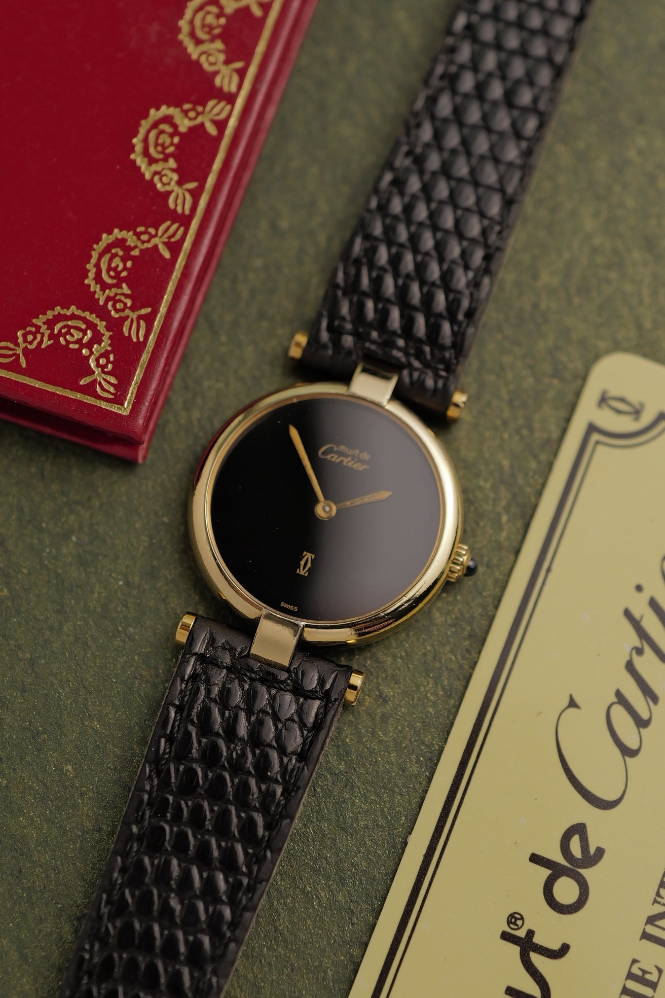 Cartier Vendome "Onyx" Lacquer SM Quartz papers and pouch