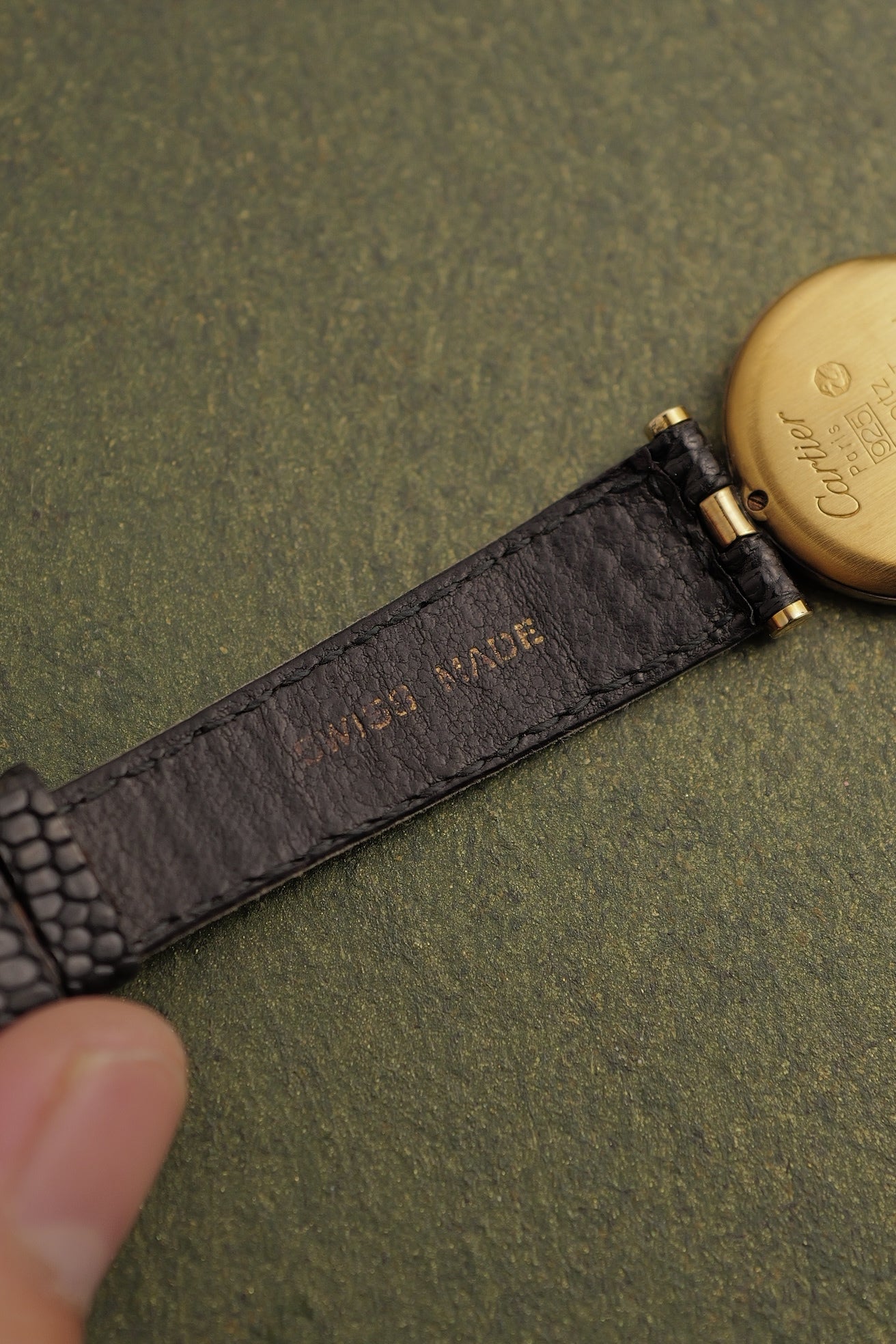 Cartier Vendome "Onyx" Lacquer SM Quartz papers and pouch