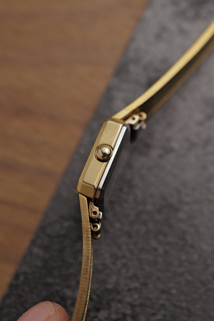 Seiko Quartz "Blue lacquer Frame" Circa. 1992.